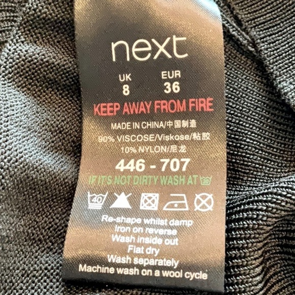 𝅺Next Black Short Sleeved Button Down - US 4 - Picture 8 of 8